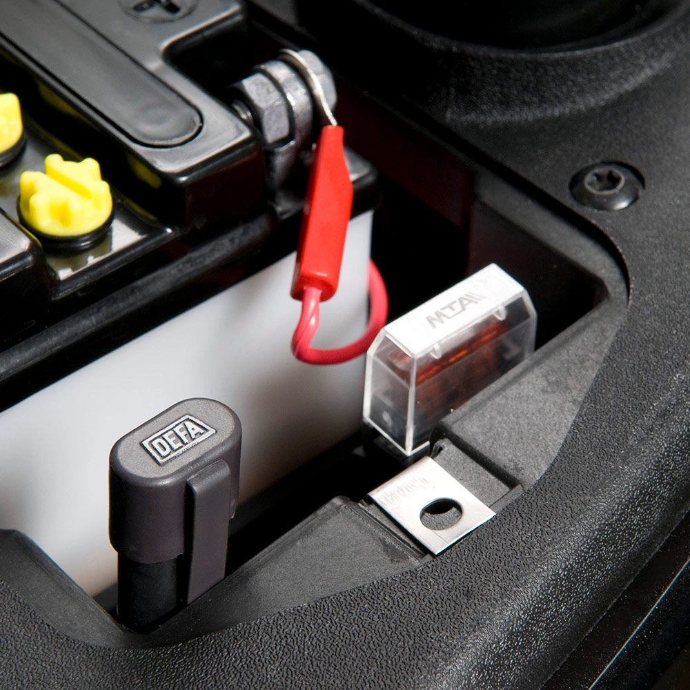 Picture of DEFA Smart Charger 6A Li Simple Safe Easy Smart Battery Charger